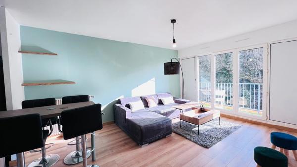 Dpt Finistère (29), à vendre QUIMPER appartement T3 meublé de 63 m² habitable - Cave.