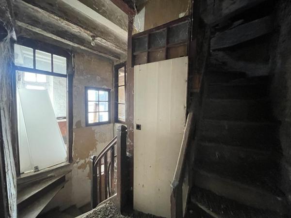 Immeuble Château Renard 3 pièces 110 m2