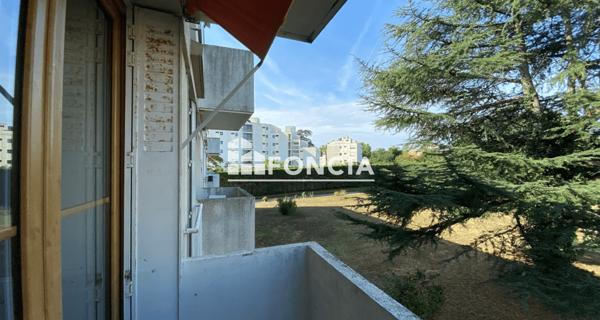 Location Appartement 4 pièces 66.3 m² - Talence 33400