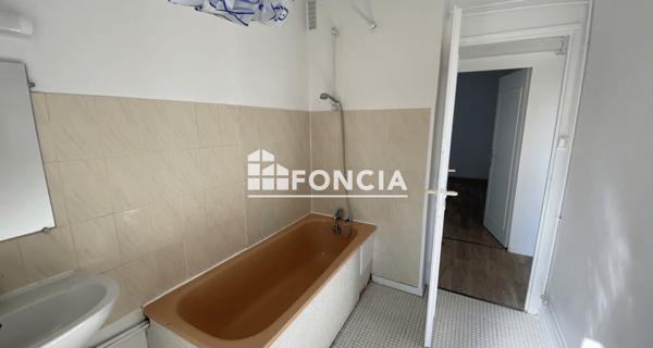 Location Appartement 4 pièces 66.3 m² - Talence 33400