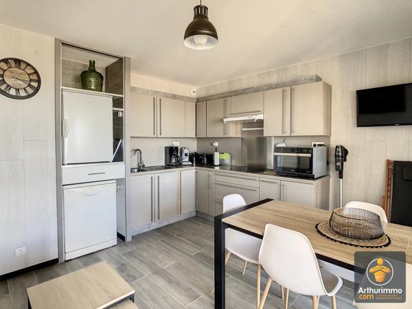 Location de vacances                                                      Appartement
                        
                     3 pièces                      42 m2                     à Mimizan