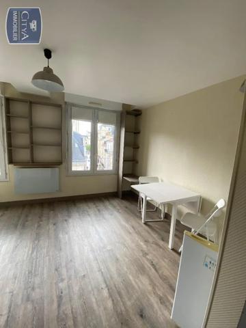 Appartement à louer 1 pièce 18.25m² Poitiers (86000)