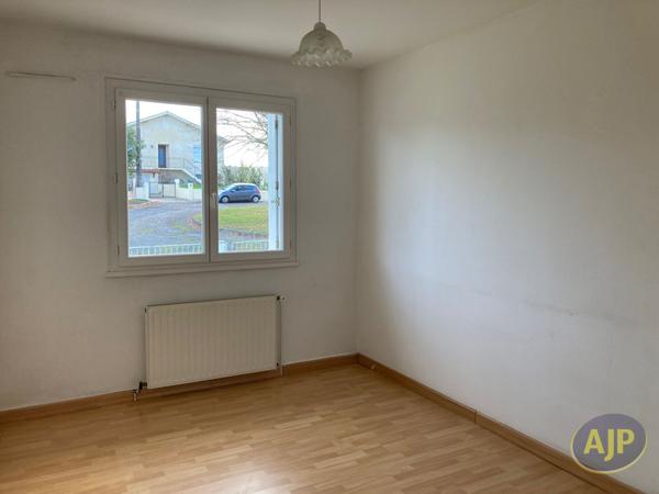 Location maison Pauillac : 950 € - AJP Pauillac Immobilier