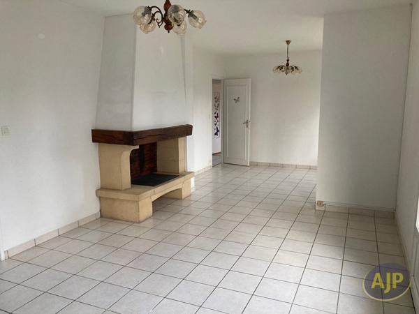 Location maison Pauillac : 950 € - AJP Pauillac Immobilier