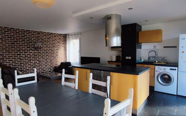 Appartement à vendre    3 pièces • 65 m2 Marignane