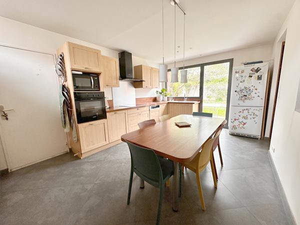 Viroflay - Quartier Pasteur - Maison moderne et écologique avec studio indépendant possible €1 350 000 ** - Référence 664-Com