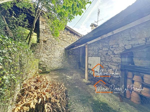 Maison de village avec garage