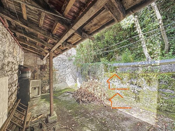 Maison de village avec garage