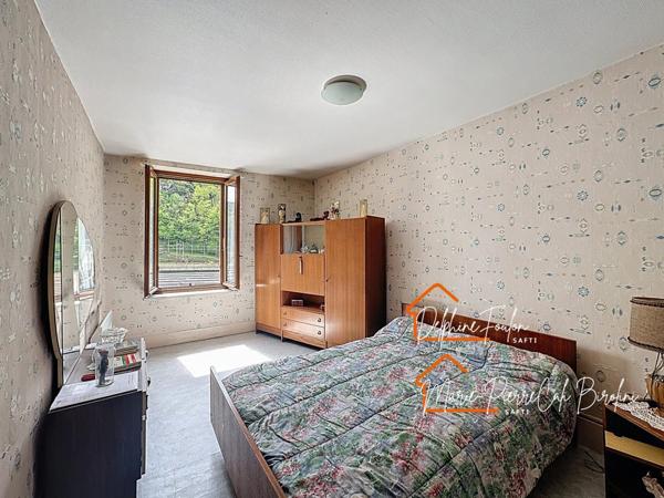 Maison de village avec garage