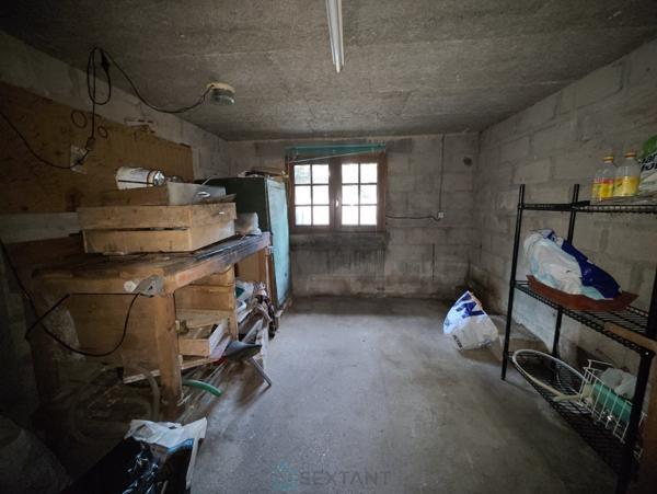 Agréable maison à rafrachir sur sous-sol complet