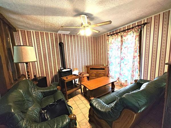 Agréable maison à rafrachir sur sous-sol complet