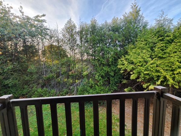 Agréable maison à rafrachir sur sous-sol complet