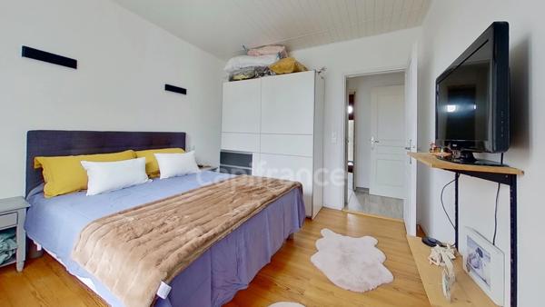 Maison de plain pied, 79m2, 2 chambres, véranda, jardin, à MARMANDE (47)