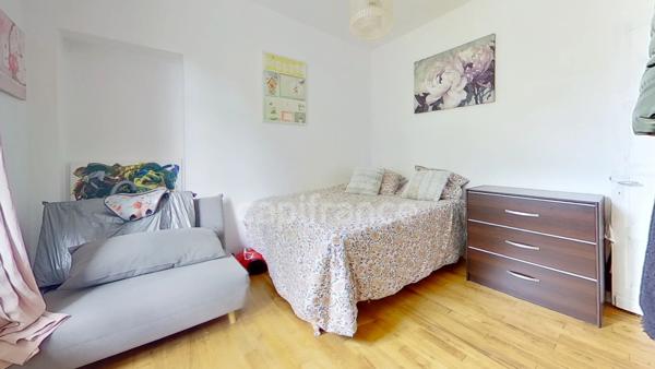 Maison de plain pied, 79m2, 2 chambres, véranda, jardin, à MARMANDE (47)