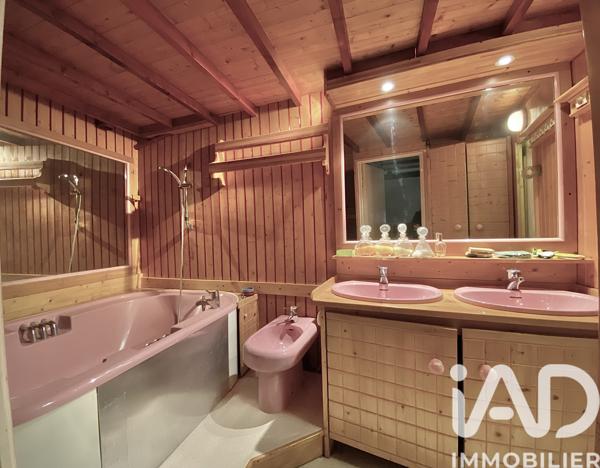 Appartement à vendre 5 pièces 123 m² Le Tholonet