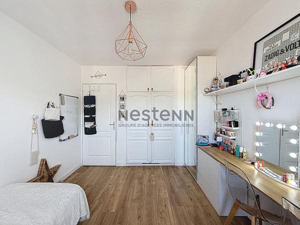 Maison T4 de 110m2 sur un terrain de 240m2- Double box fermé - SECTEUR LA VALENTINE