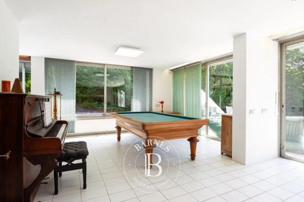 Amiens, Maison 6 Chambres -  450 m² à vendre
