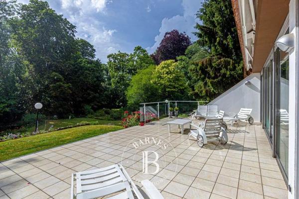 Amiens, Maison 6 Chambres -  450 m² à vendre