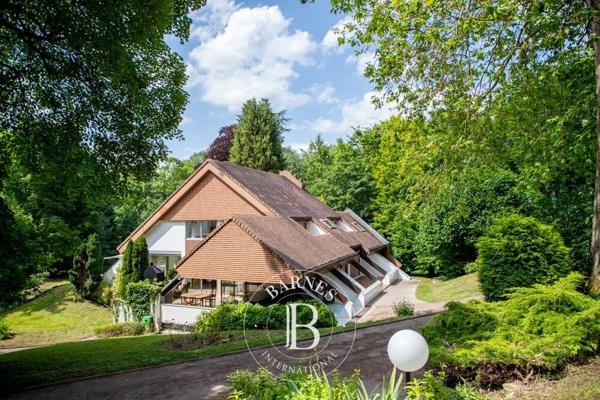 Amiens, Maison 6 Chambres -  450 m² à vendre