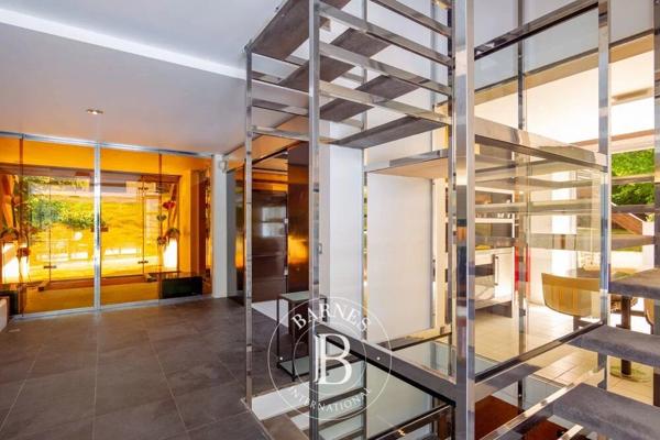 Amiens, Maison 6 Chambres -  450 m² à vendre