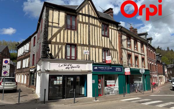 Immeuble à vendre    8 pièces •  Bernay