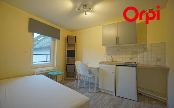 Immeuble à vendre    8 pièces •  Bernay