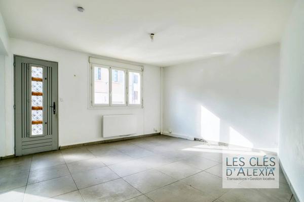 Maison familiale – Rue du Haut à Loire-sur-Rhône