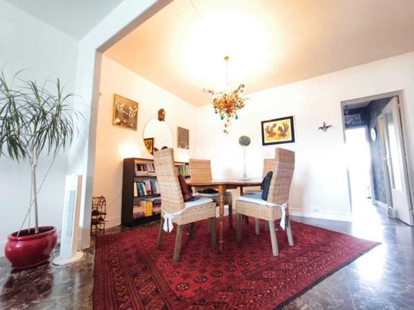 Appartement T3 de 94 m² Résidence sécurisée avec piscine