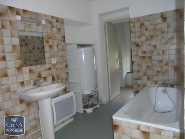 Appartement à louer 2 pièces 43.96m²