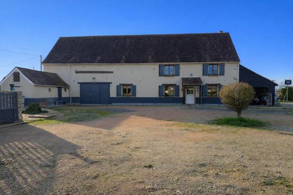 Maison à BALLON-SAINT MARS, 72290 - 6 pièces 151m²
