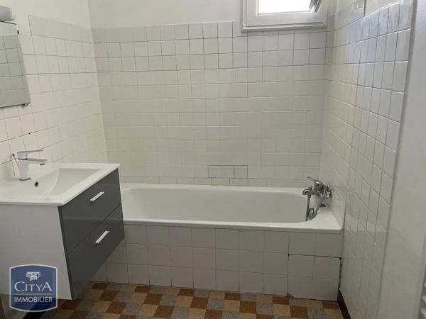 Appartement à louer 4 pièces 95.33m² Grenoble (38000)