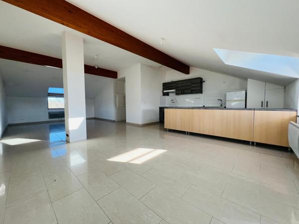 Bel appartement lumineux à Zoufftgen!