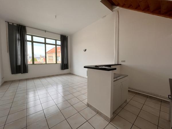 APPARTEMENT T3 EN DUPLEX- Résidence la Tannerie 76500 Elbeuf-