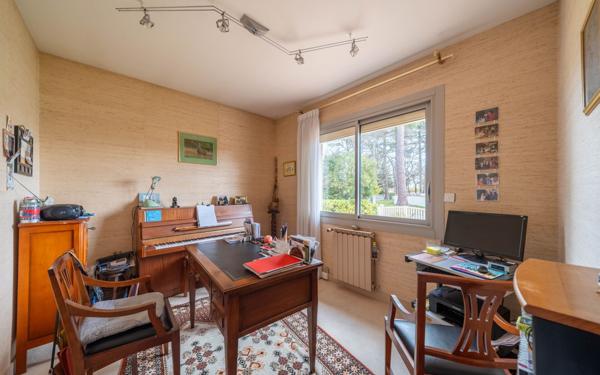 Maison à vendre    5 pièces •  Gujan-Mestras