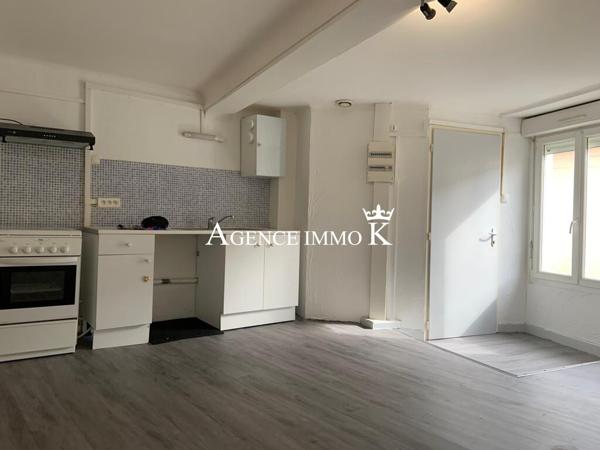 MONTBERNAGE - IMMEUBLE DE RAPPORT , Poitiers