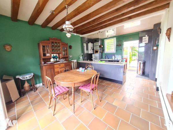 MAISON - A VENDRE - (SAINT QUENTIN LES TROO) - MONTOIRE/ LOIR ( 41800) 