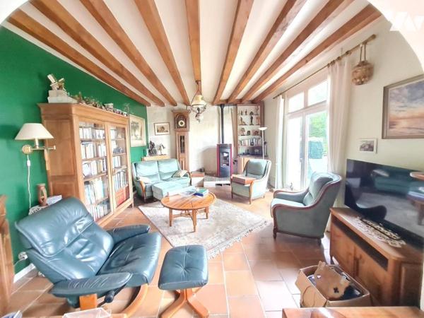 MAISON - A VENDRE - (SAINT QUENTIN LES TROO) - MONTOIRE/ LOIR ( 41800) 