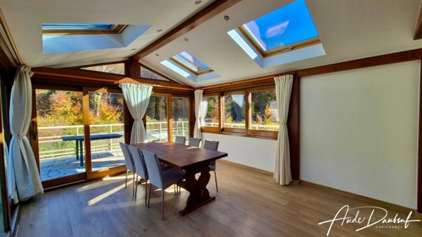 Le Moulin Verdoyant — Appartement T4 de 104 m2, avec jardin & piscine privatifs - Proméry