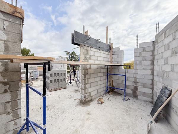 T4 neuf 92 m² - Terrasse, cave et box double