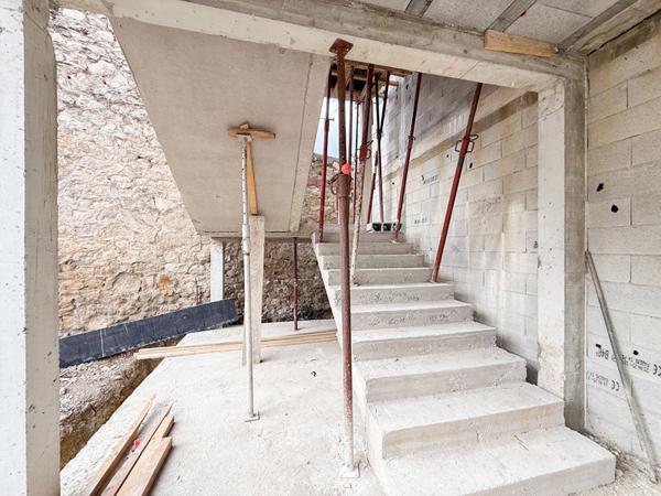 T4 neuf 92 m² - Terrasse, cave et box double