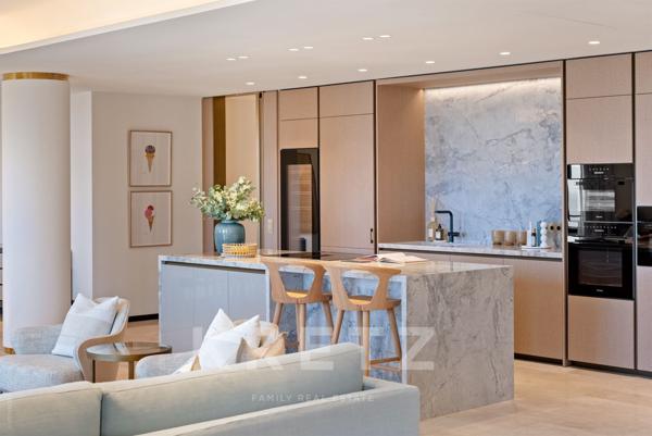 CAP D'ANTIBES : 5 PIECES DE PRESTIGE VUE MER