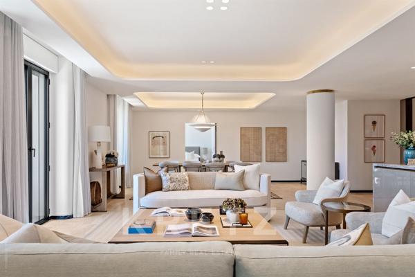 CAP D'ANTIBES : 5 PIECES DE PRESTIGE VUE MER