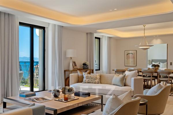 CAP D'ANTIBES : 5 PIECES DE PRESTIGE VUE MER