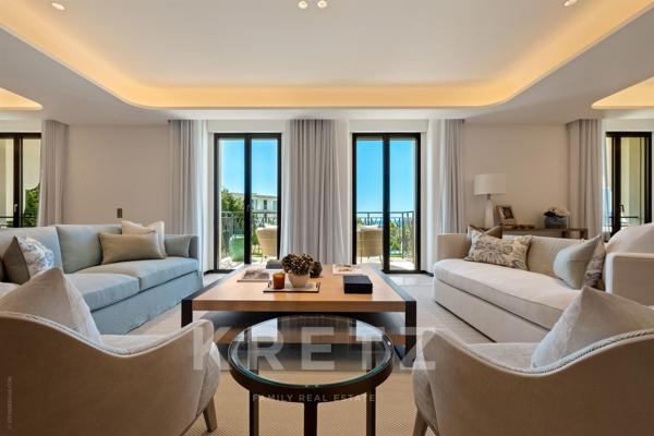 CAP D'ANTIBES : 5 PIECES DE PRESTIGE VUE MER