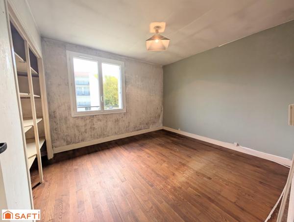 Pavillon de 85 m² sur sous-sol complet - à rénover - emplacement privilégié