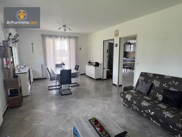 Vente                                                      Maison
                        
                     5 pièces                      119 m2                     à Marmande