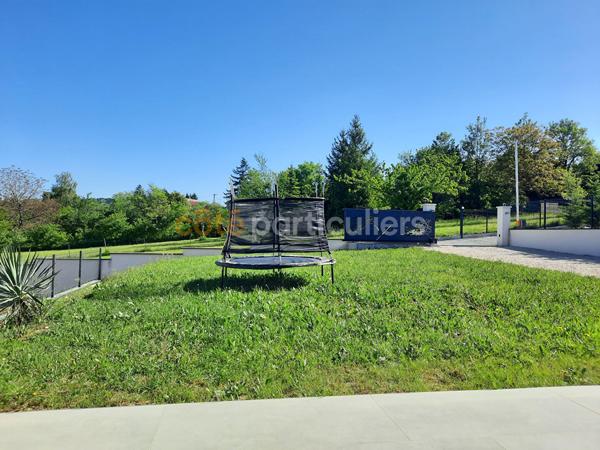 Vente
                Maison135,66 m² - 4 Pièces -
                    DOLE (39100)
