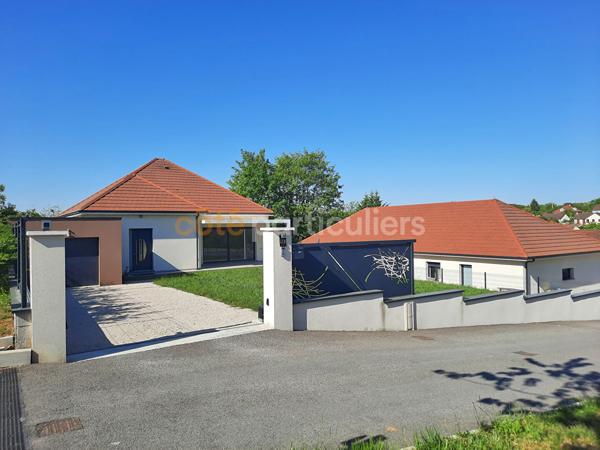 Vente
                Maison135,66 m² - 4 Pièces -
                    DOLE (39100)