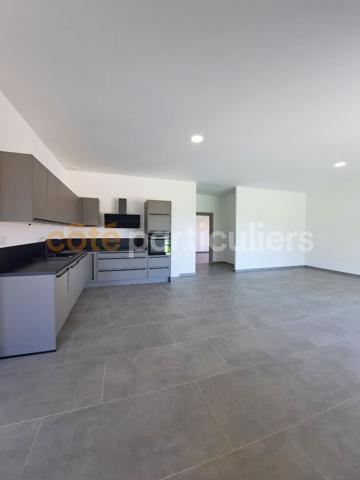 Vente
                Maison135,66 m² - 4 Pièces -
                    DOLE (39100)