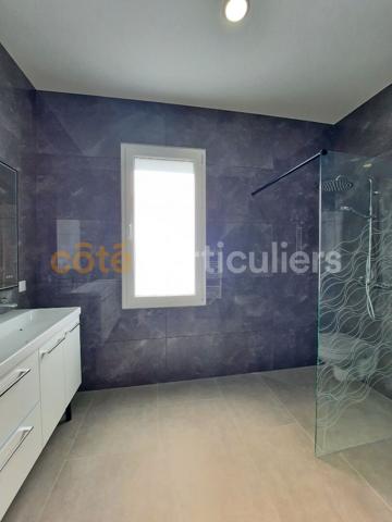 Vente
                Maison135,66 m² - 4 Pièces -
                    DOLE (39100)